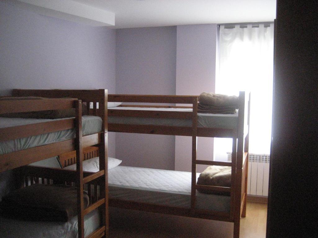 Albergue Turistico Rio Aragon Canfranc Room photo