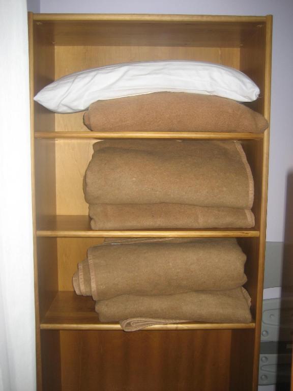 Albergue Turistico Rio Aragon Canfranc Room photo